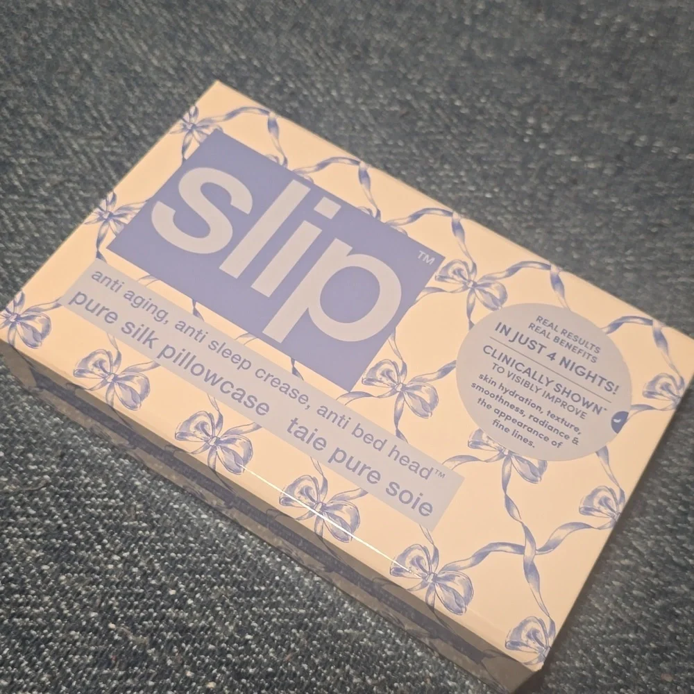 slip queen silk